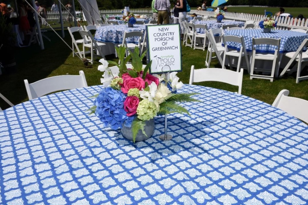 Winston's Flowers in Greenwich, CT, provided the flowers