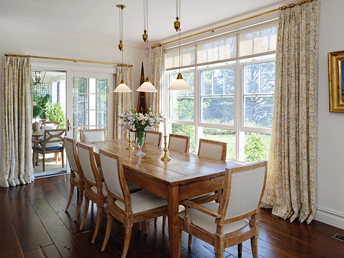 2-sackett-landing-dining-room