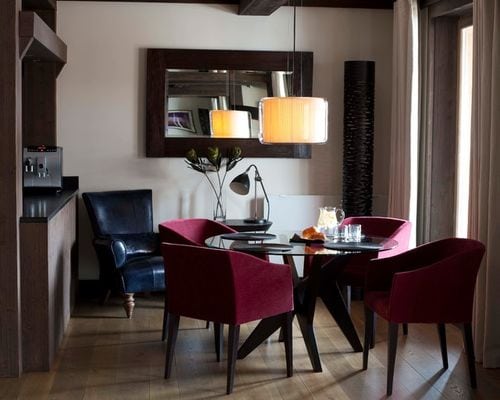 French Ski dining room