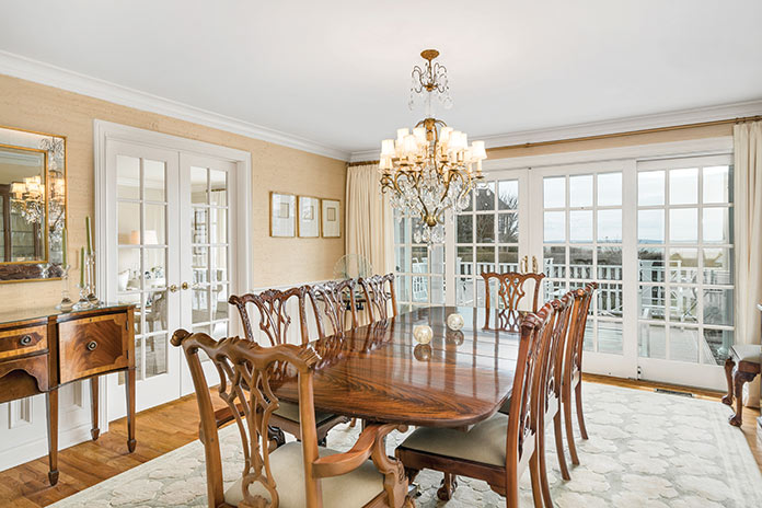 on the market greenwich dining room