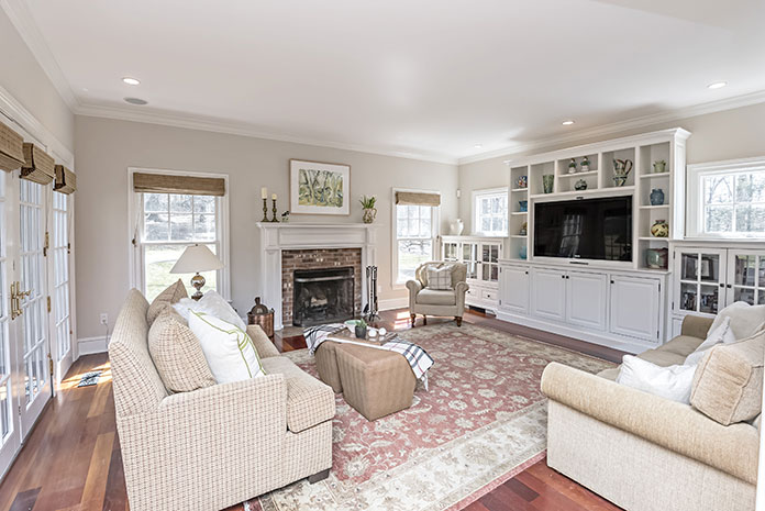 custom-built colonial ridgefield ct