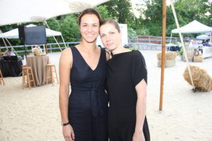 Image of Emma & Daniella Sainz