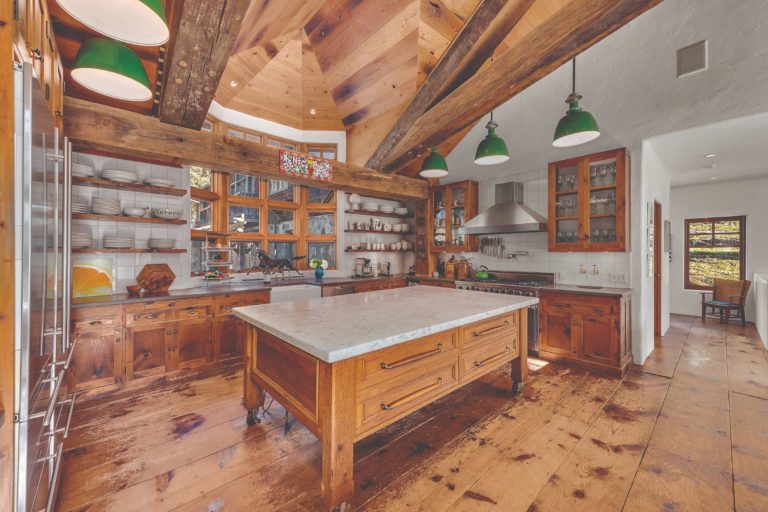 Kitchen area