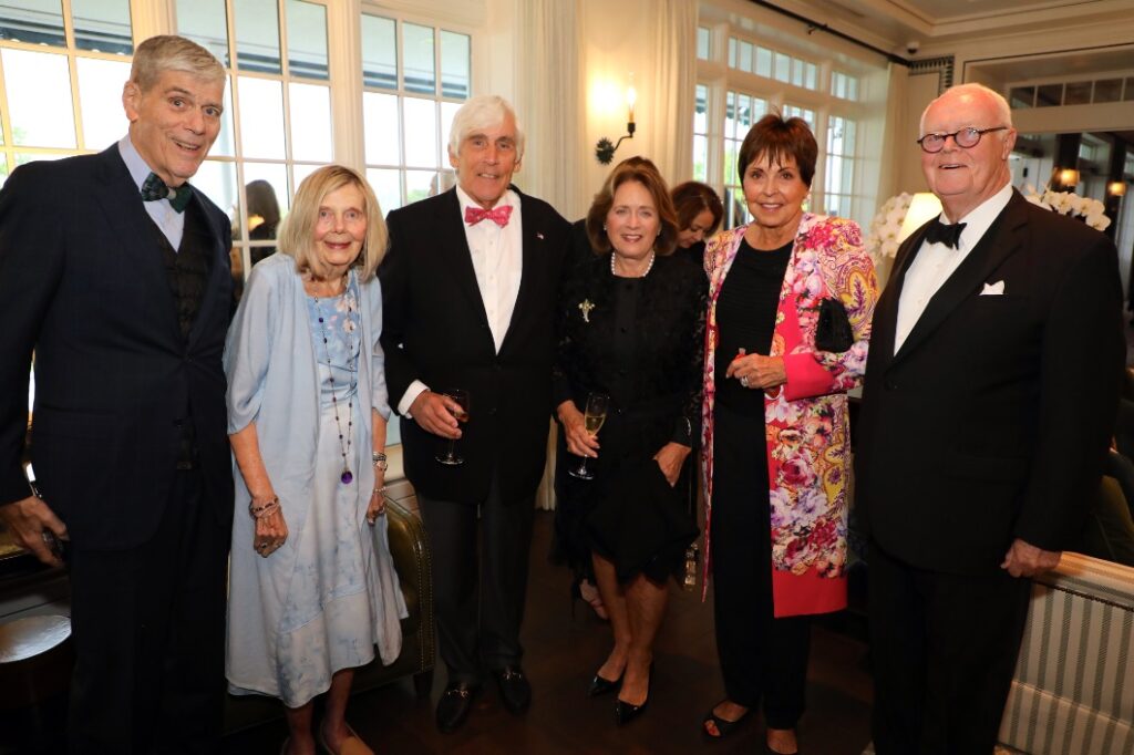 Stephen & Sharon Baum, Walter & Anne Noonan, Elizabeth & Arthur Martinez (Honorees)