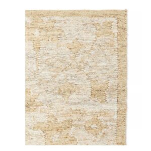 White and nude printed rug